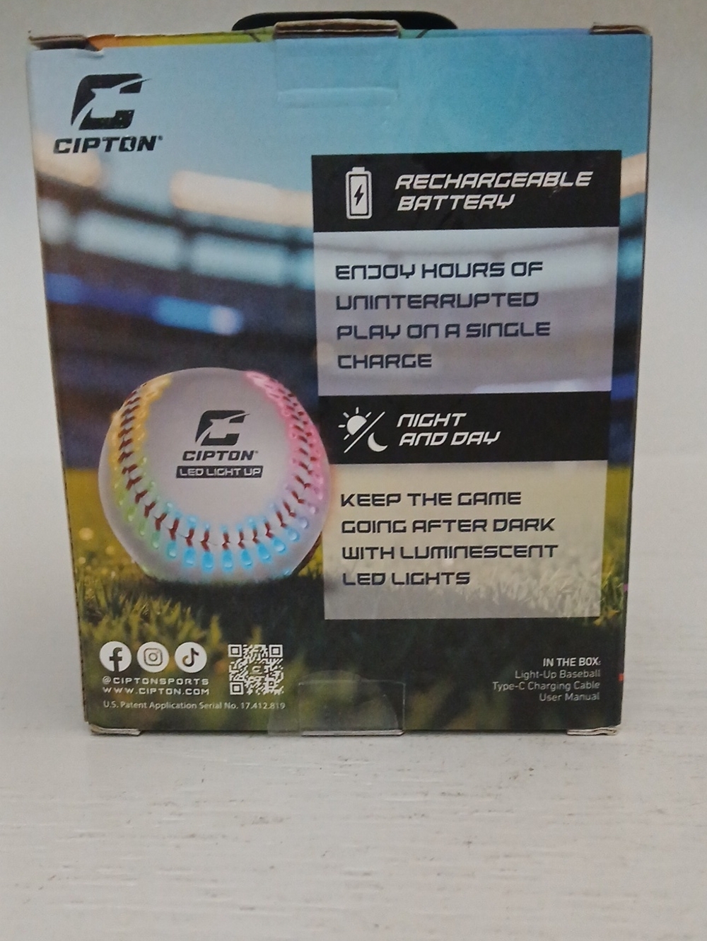 LED Light Up Baseball - Picture 4 of 4
